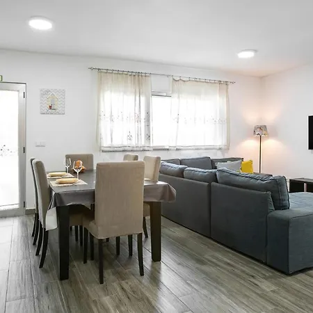 Just Sea 아파트 *